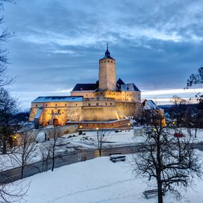 Advent Burg Forchtenstein im Schnee