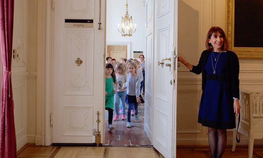 Kinder im Schloss Esterházy