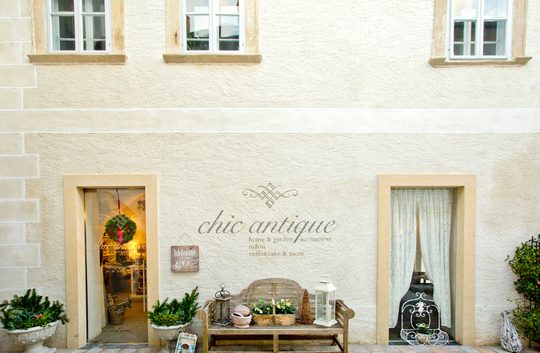 Chic Antique Frontansicht