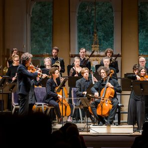 Konzert zum Jahresbeginn Musiker auf der Bühne