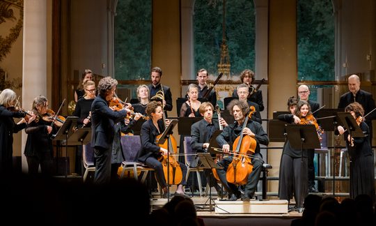 Konzert zum Jahresbeginn Musiker auf der Bühne