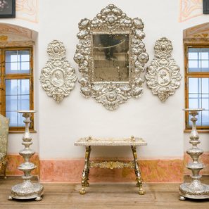 Silbertisch auf Burg Forchtenstein