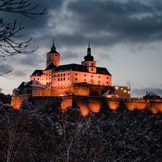 Burg Forchtenstein in der Abenddämmerung