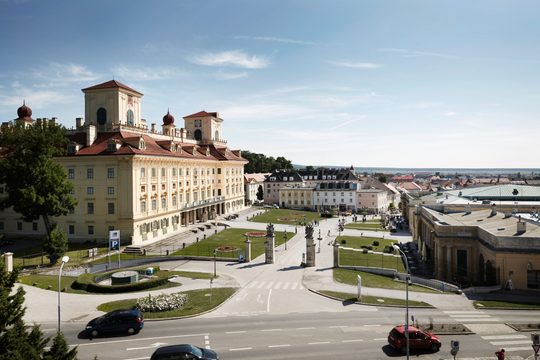 Schloss Esterházy und Esterházyplatz